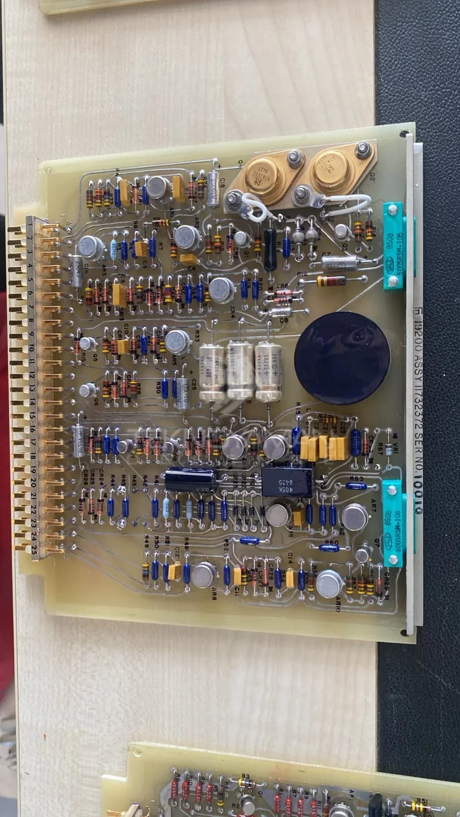 Elektronische Baugruppen, Leiterplatten und Steckkarten