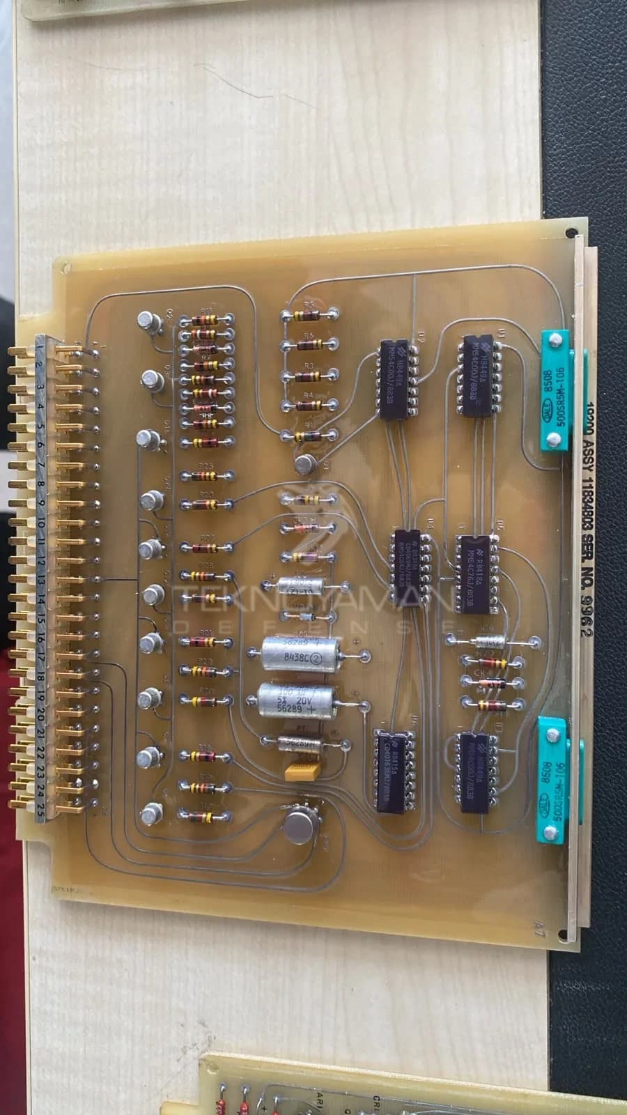 Elektronische Baugruppen, Leiterplatten und Steckkarten
