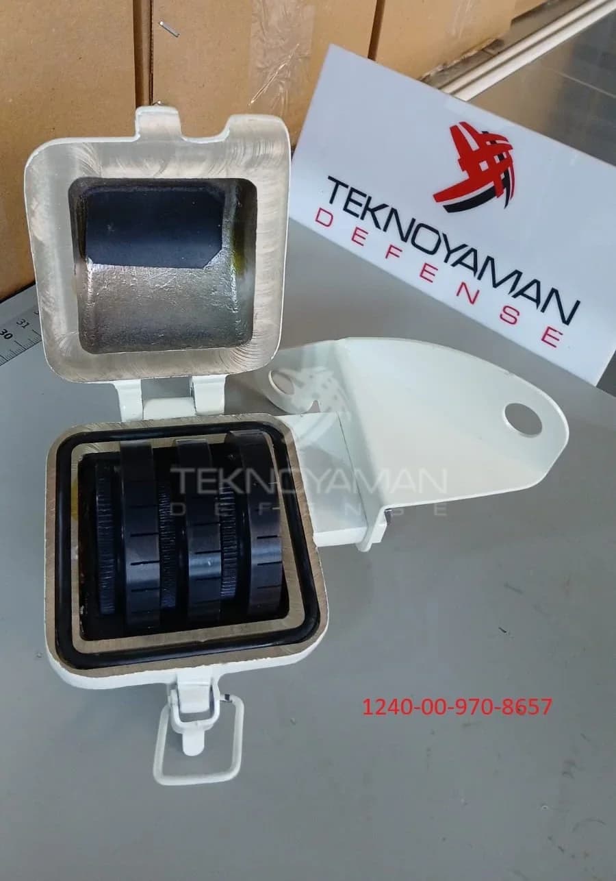 CASE OPTICAL INSTRUMENT — NSN 1240-00-970-8657