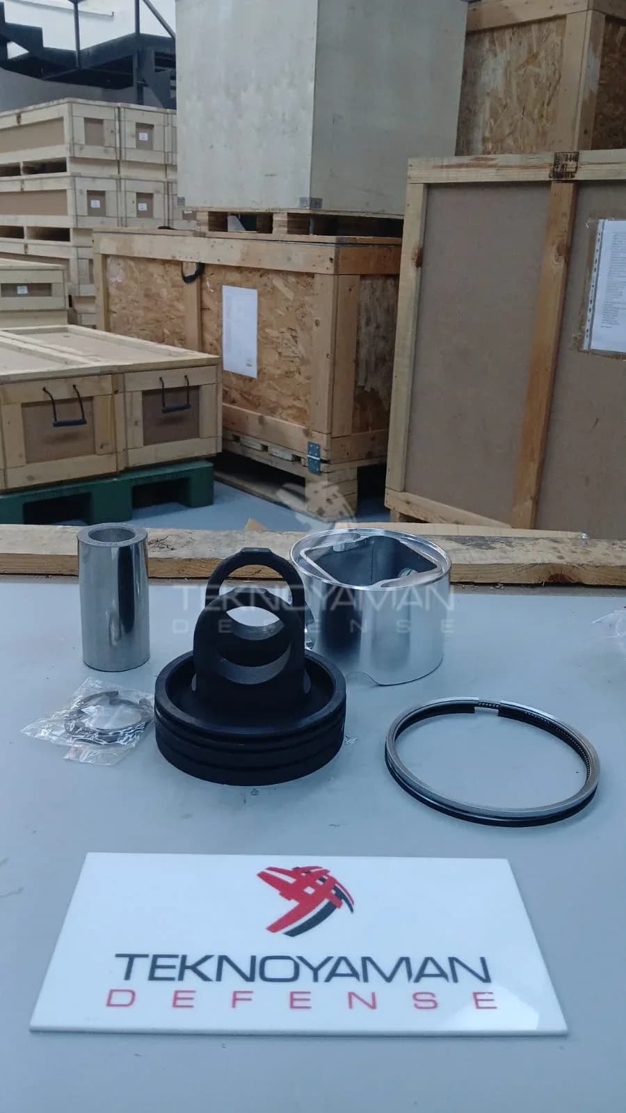 Dizel Motor ve Bileşenleri — NSN 2815-01-556-3323