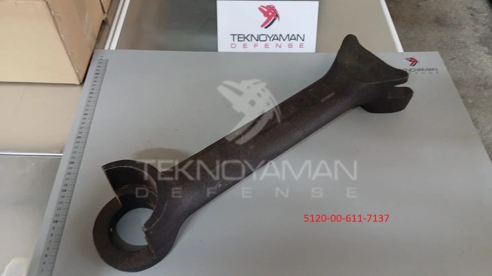 Hand Tools, Nonedged, Nonpowered — NSN 5120-00-611-7137