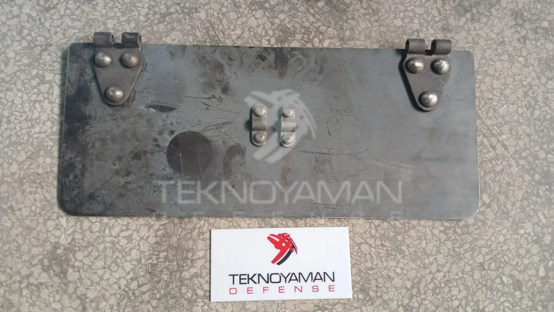 DOOR ACCESS — NSN 5340-00-616-8151