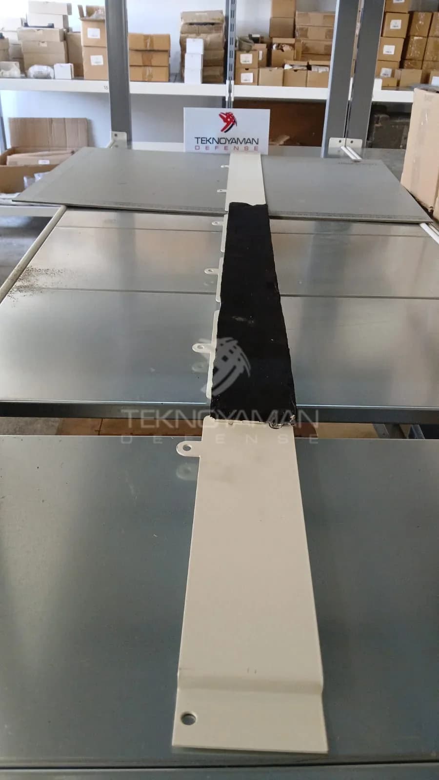 BRACKET MOUNTING — NSN 5340-01-021-9824