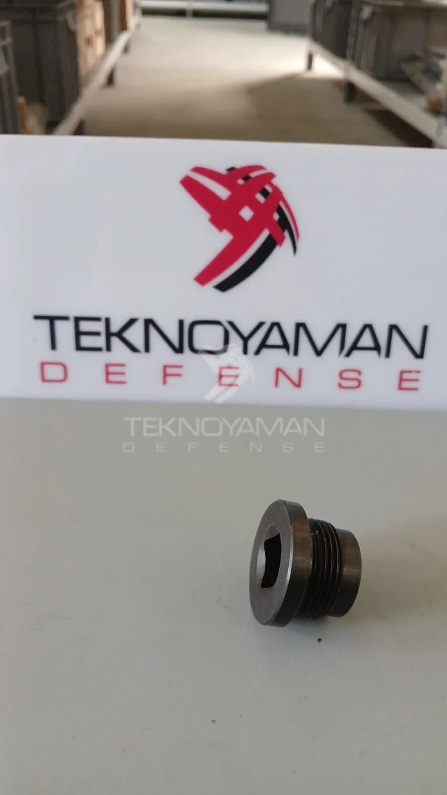PLUG MACHINE THREAD — NSN 5365-00-737-6357
