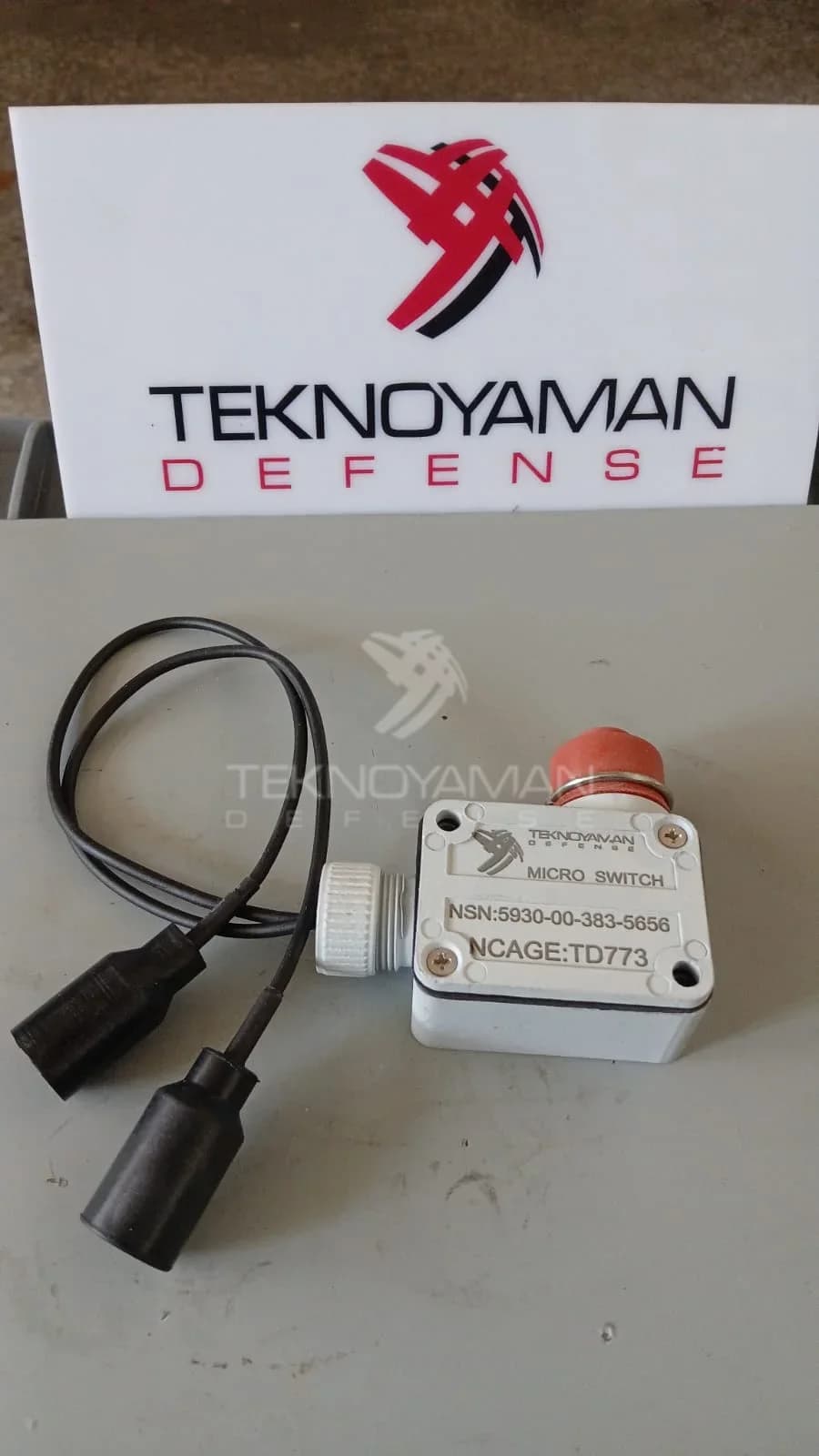 SWITCH ASSY — NSN 5930-00-383-5656